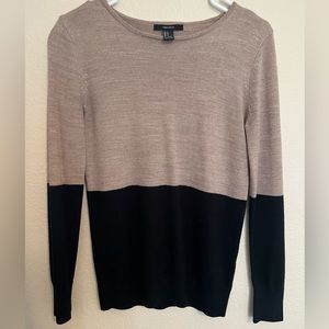 Colorblock Forever 21 sweater.
